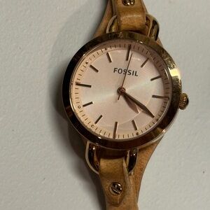 Fossil Women's Rose Gold and Tan Leather Watch needs battery